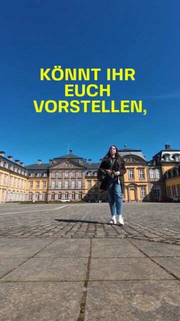 🏰✨ Noch ist es ruhig im Schlosshof des Residenzschlosses Bad Arolsen.
Man steht hier zwischen den historischen Mauern und kann kaum glauben, dass genau an diesem Ort in wenigen Wochen tausende Menschen gemeinsam feiern, tanzen und singen werden. 🎶🙌
Die Vorfreude auf das erste Bad Arolsen Schlosshof Open Air wächst jeden Tag ein bisschen mehr. Und wir können es kaum erwarten❤️
🎟️ Tickets unter: www.badarolsen-openair.de
☎️ Tickethotline: 06453 912470
Musik: Sora @diehochzeitsmacherin