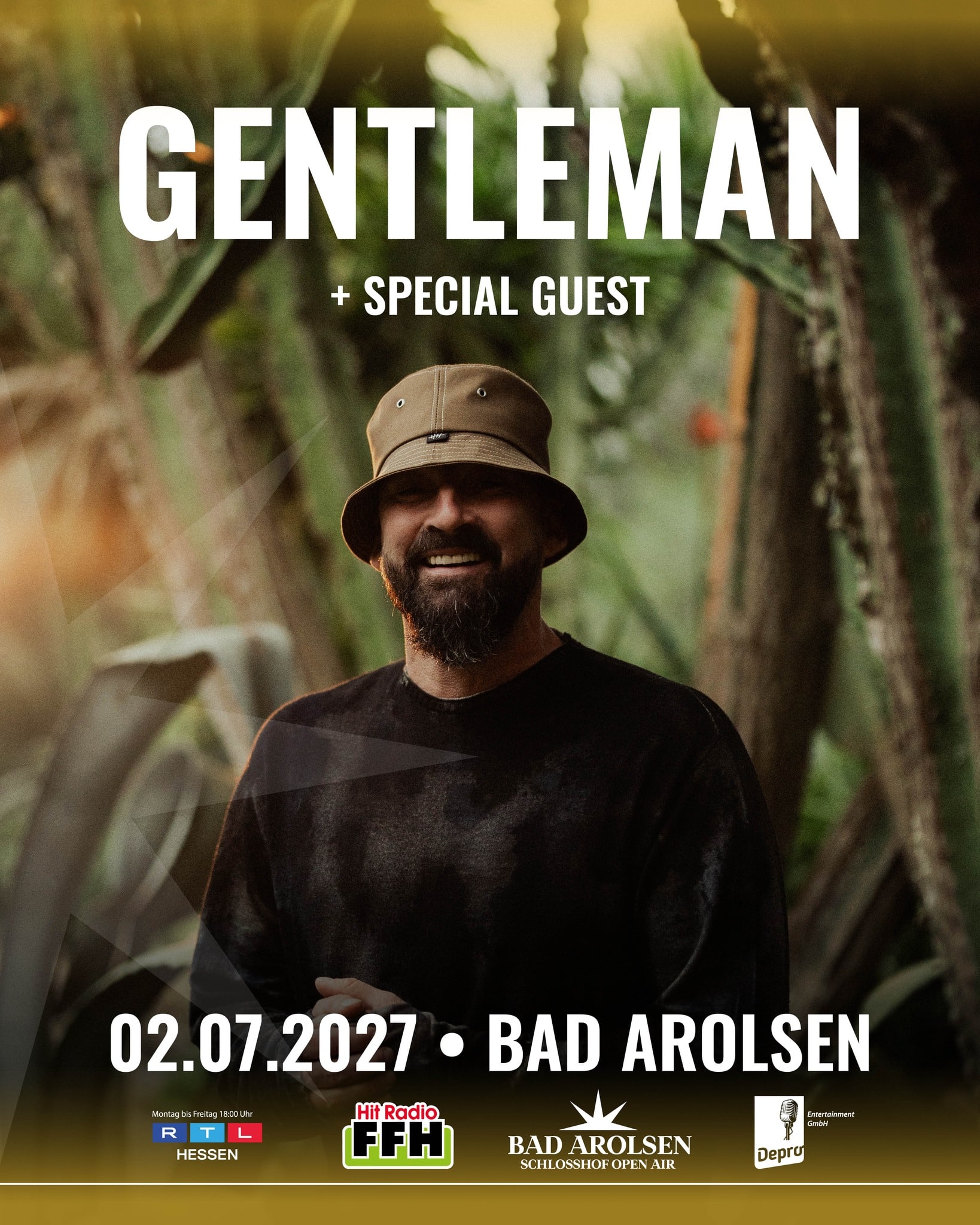 𝐃𝐄𝐑 𝐕𝐎𝐑𝐕𝐄𝐑𝐊𝐀𝐔𝐅 𝐈𝐒𝐓 𝐆𝐄𝐒𝐓𝐀𝐑𝐓𝐄𝐓! 

Ab sofort könnt ihr euch eure Tickets für GENTLEMAN beim Bad Arolsen Schlosshof Open Air 2027 sichern! ☀

📅 Freitag, 02. Juli 2027
🏰 Residenzschloss Bad Arolsen
🕡 Einlass: 18:30 Uhr
🕗 Beginn: 20:00 Uhr

Freut euch auf Reggae, Sommerfeeling und einen ganz besonderen Open-Air-Abend vor der einzigartigen Kulisse unseres Schlosshofs. 

Und nicht vergessen: Gentleman kommt nicht allein! 👀
Welcher SPECIAL GUEST an diesem Abend ebenfalls auf unserer Bühne stehen wird, verraten wir euch schon bald. 

🎟️ Tickets gibt’s ab JETZT unter:
badarolsen-openair.de

☎️ Tickethotline: 06453 912470

Also: Lieblingsmenschen schnappen, Tickets sichern und gemeinsam auf den Sommer 2027 freuen! 🙌☀️